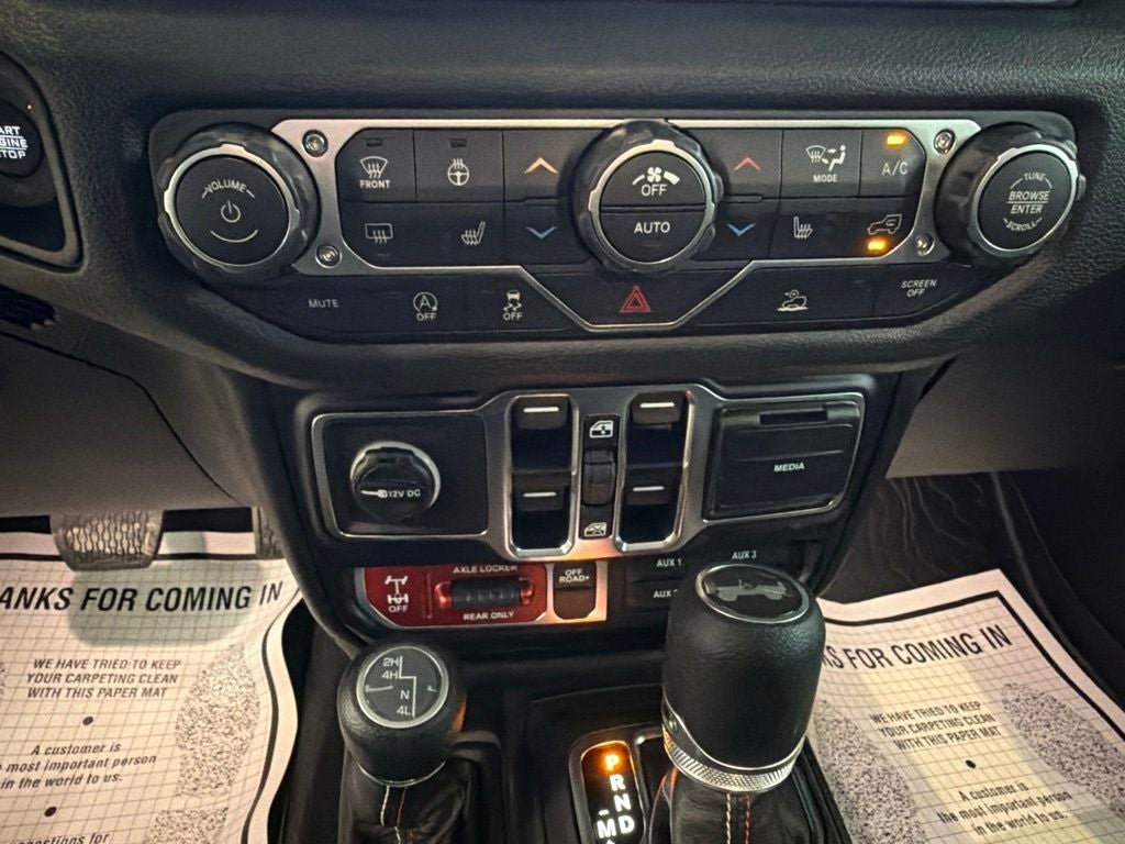 2026 Jeep Wrangler JLJL74