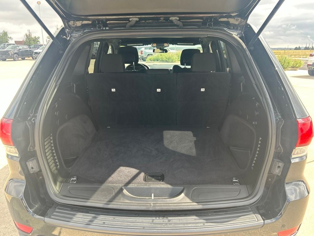 2020 Jeep Grand Cherokee Laredo E