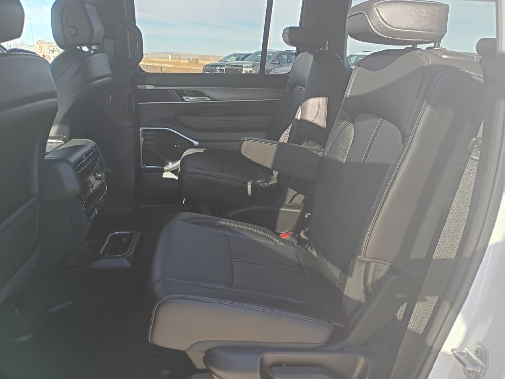 2026 Jeep Grand Wagoneer L Limited Reserve