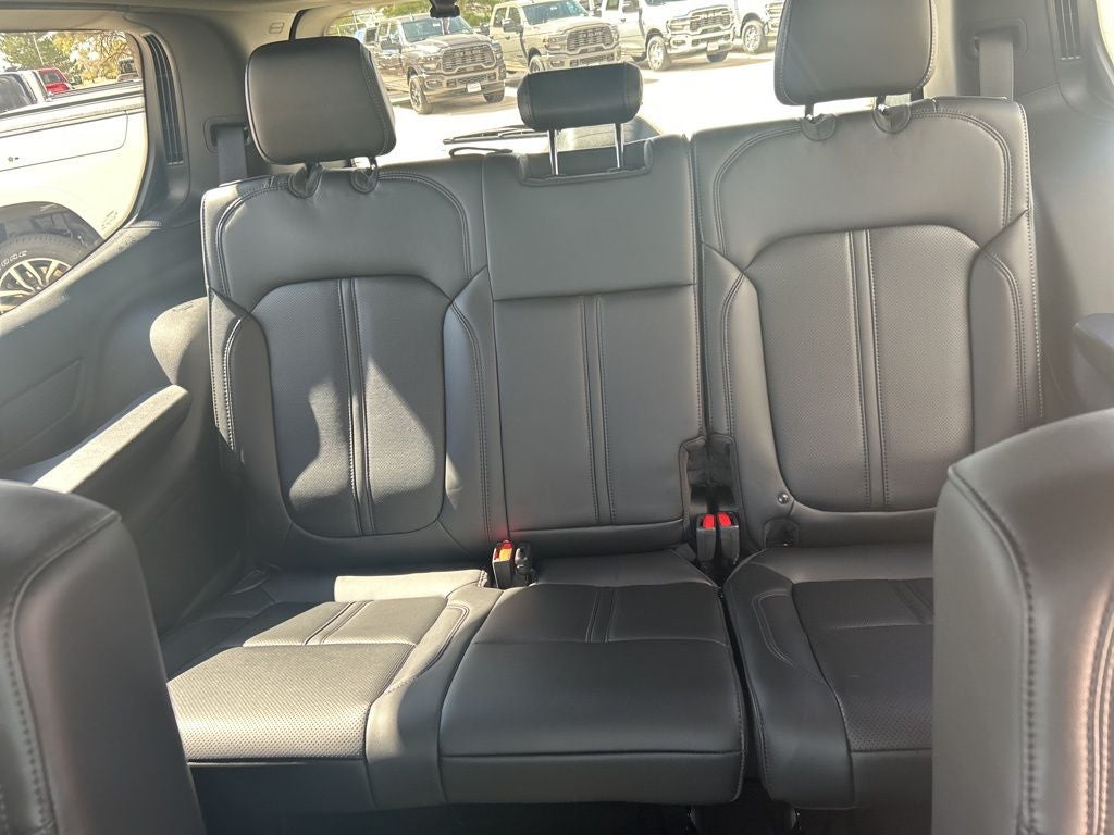 2026 Jeep Grand Wagoneer Upland