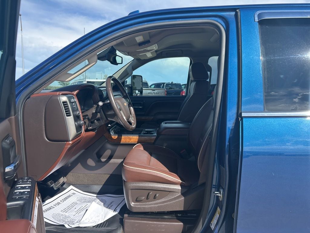 2015 Chevrolet Silverado 3500HD High Country