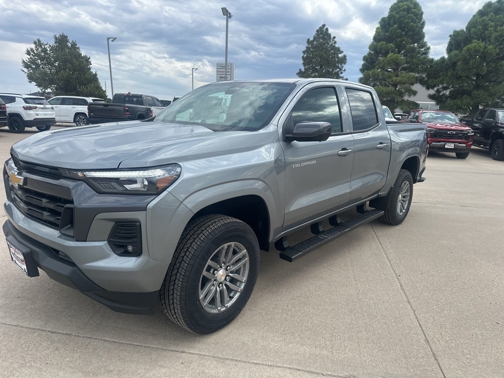 2025 Chevrolet Colorado LT