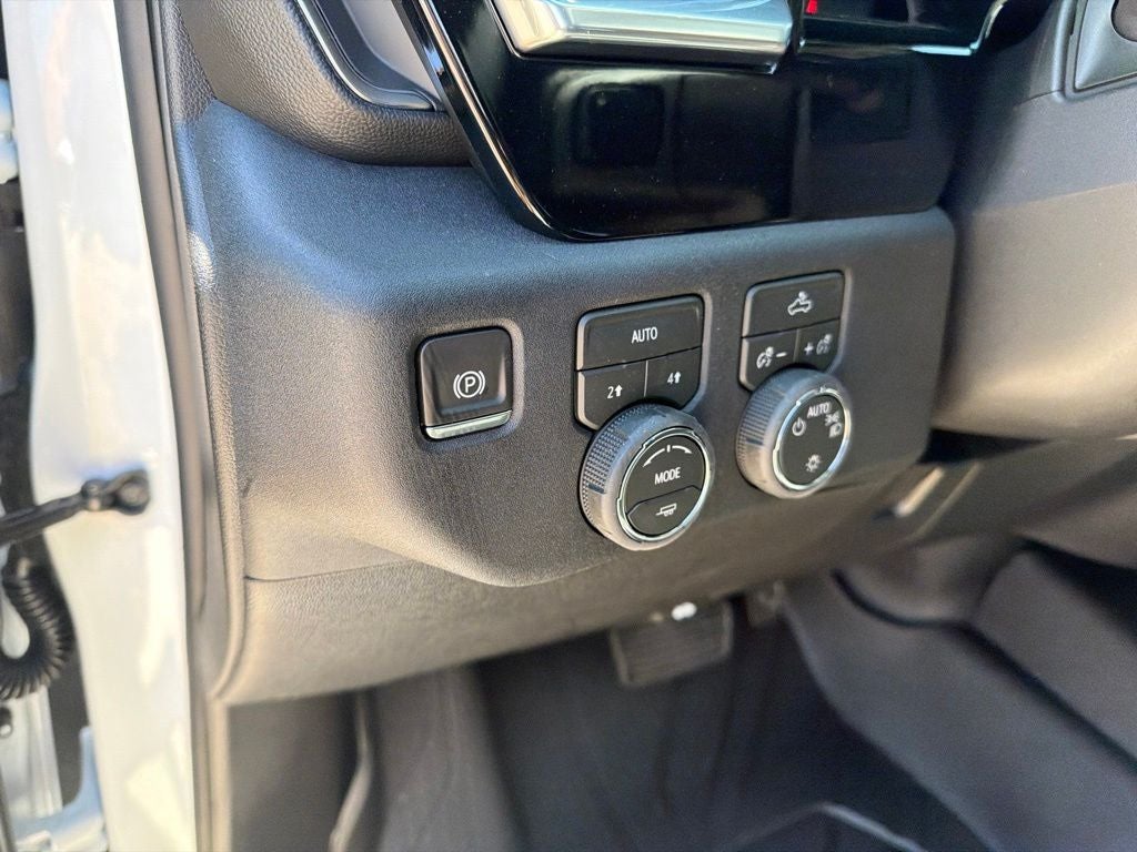 2026 Chevrolet Silverado 1500 LT LT1