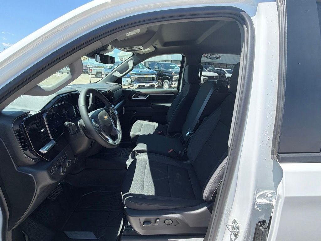 2026 Chevrolet Silverado 1500 LT LT1