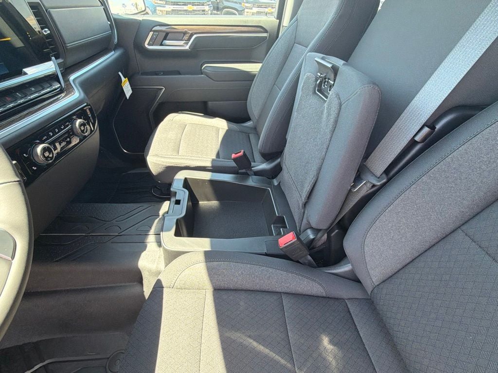2026 Chevrolet Silverado 1500 LT LT1