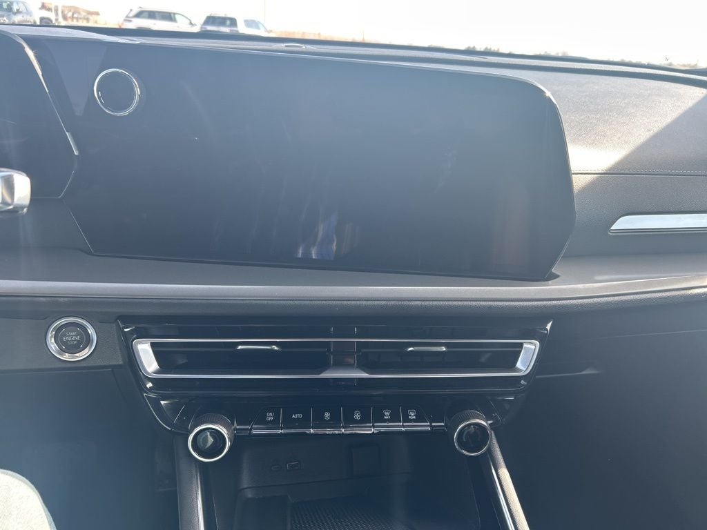 2026 Chevrolet Traverse LT 2LT