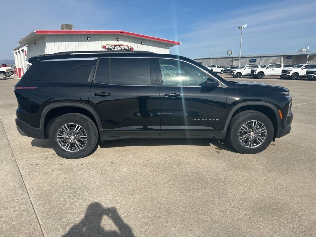 2026 Chevrolet Traverse LT 2LT