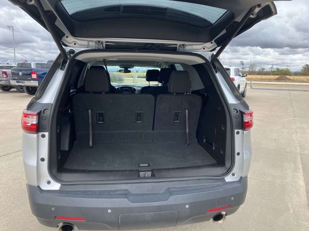2018 Chevrolet Traverse LT Cloth w/1LT
