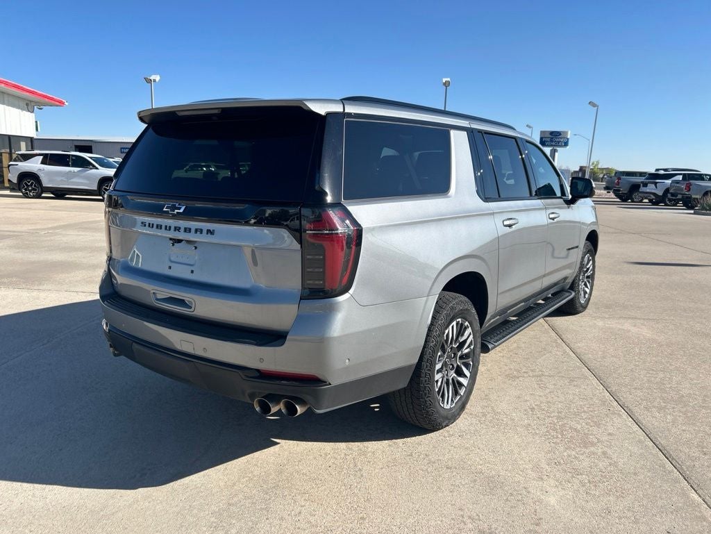 2025 Chevrolet Suburban Z71