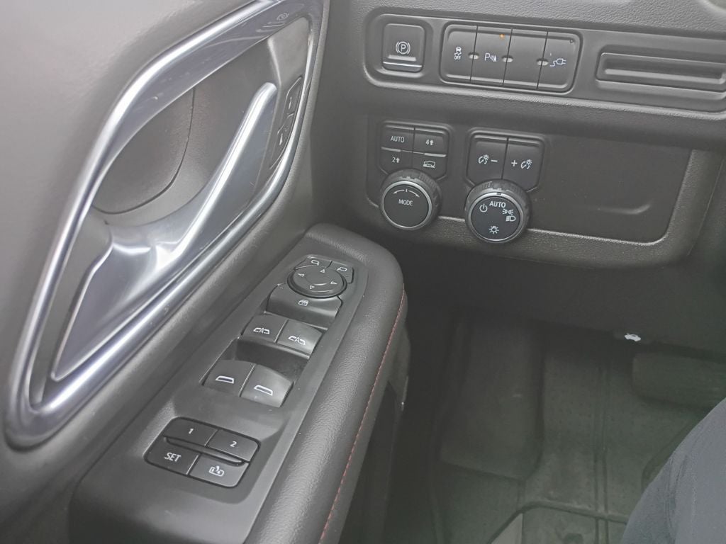 2021 Chevrolet Suburban RST