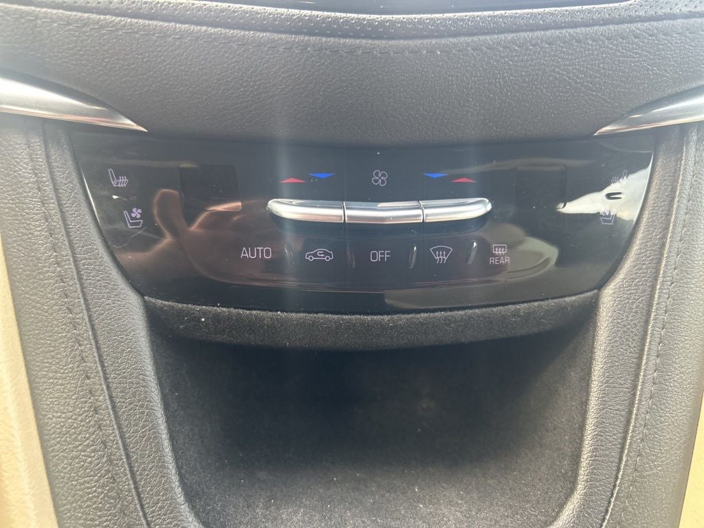 2019 Cadillac XT5 Premium Luxury