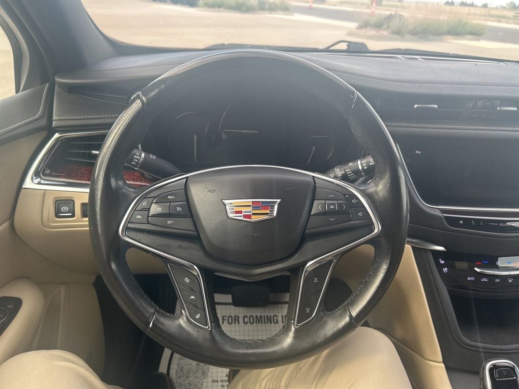 2019 Cadillac XT5 Premium Luxury