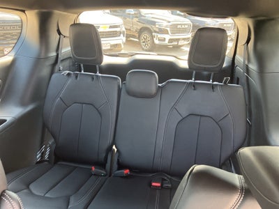 2025 Chrysler Voyager LX