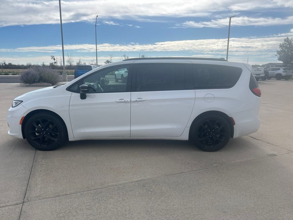2025 Chrysler Pacifica Limited