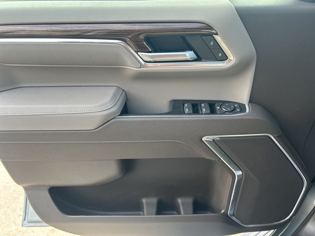 2026 Chevrolet Silverado 1500 LT LT1